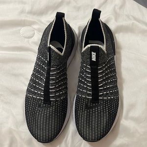 Nike phantom athletic shoe - woman’s size 9